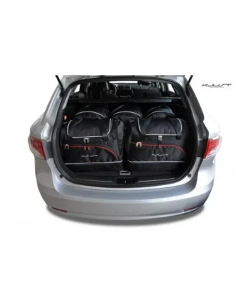Kit maletas a medida para Toyota Avensis Touring Sports (2012 - actualidad)